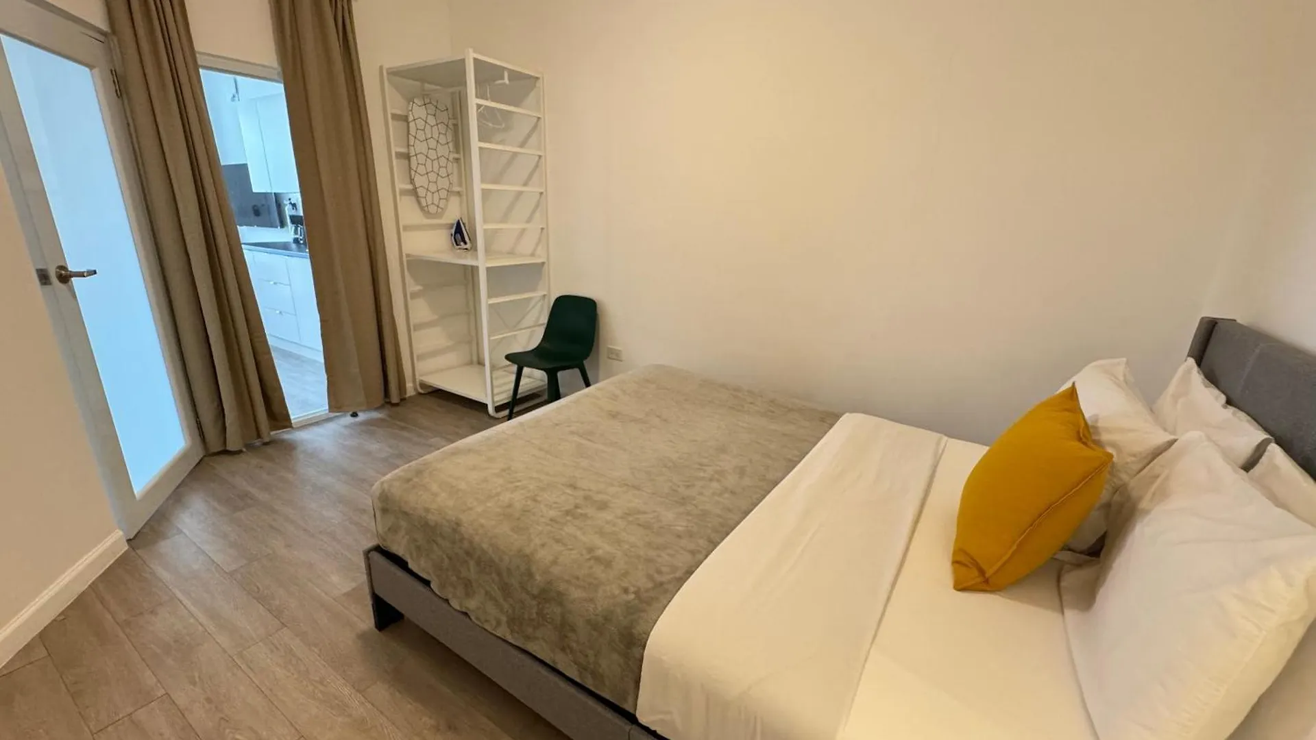 Villas At Auxilio Mutuo 102 산후안 0*,  푸에르토리코